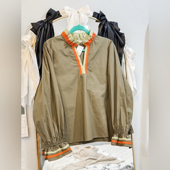 Jodifl Boutique Olive Green Top - Picture 4 of 7